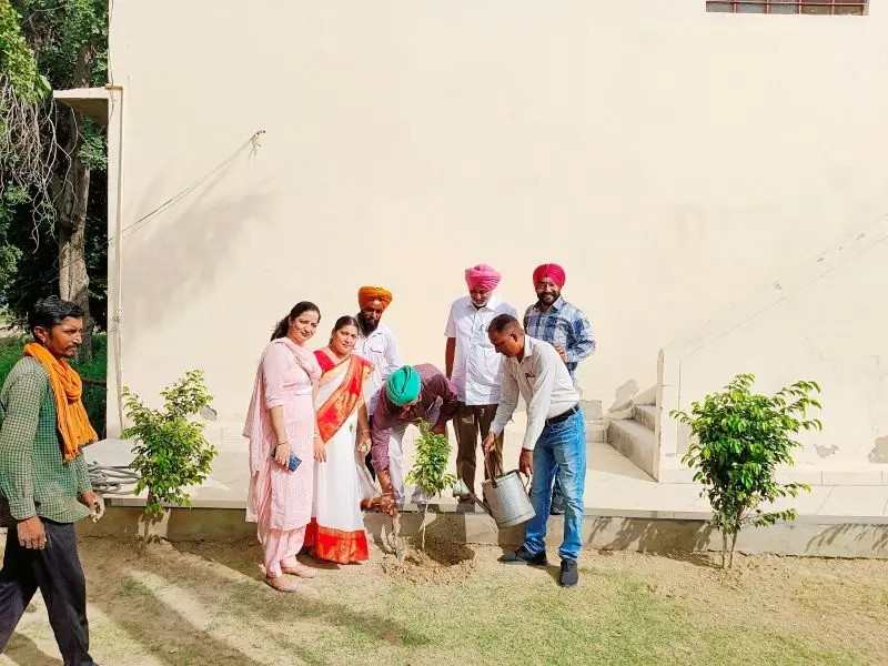 S.G.N. Khalsa Law College: campus photo 5