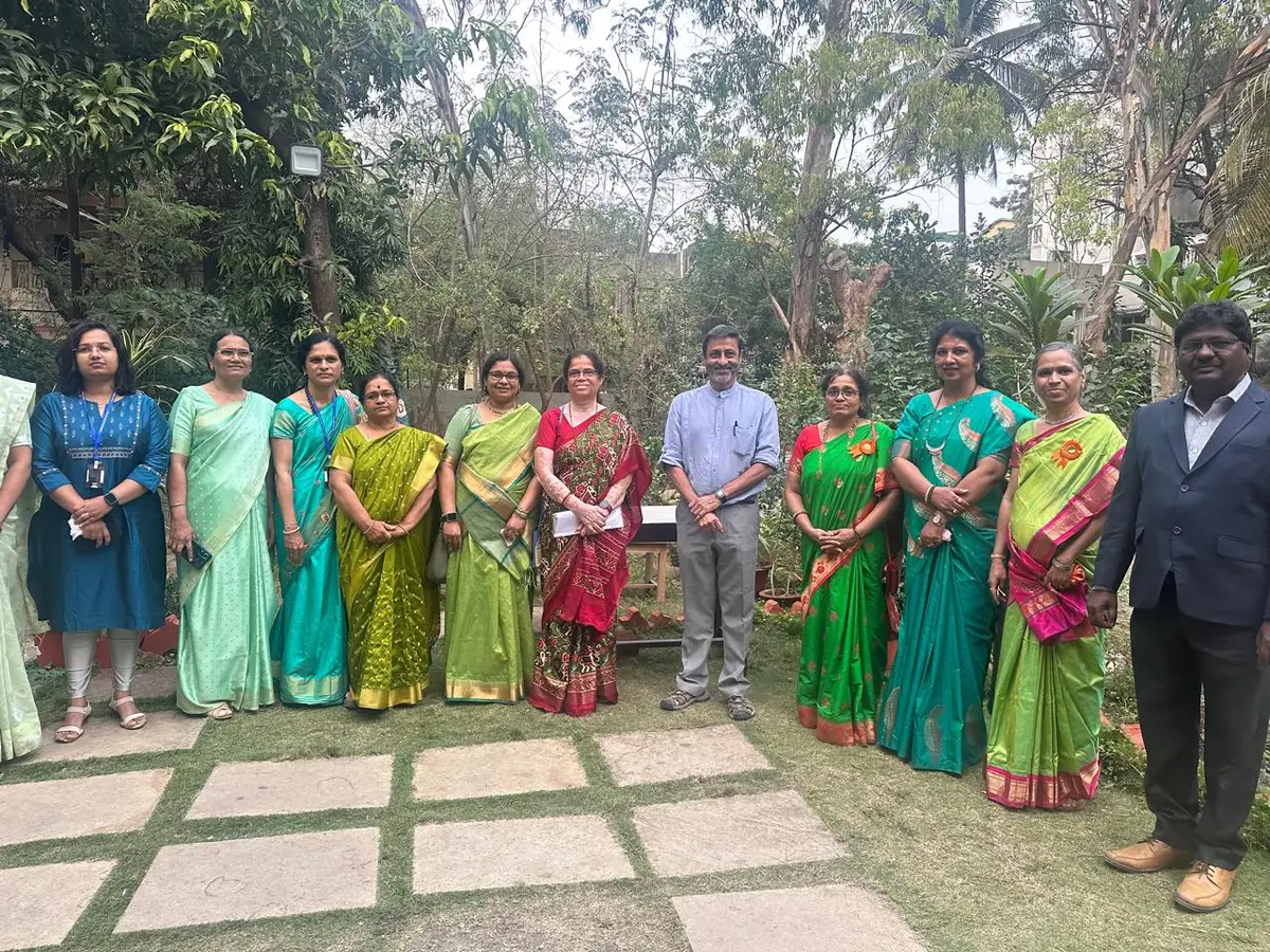 S.N.D.T. College of Education: campus photo 1