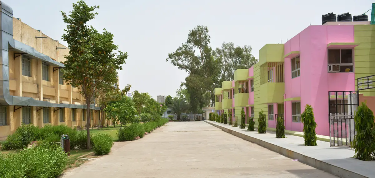 S.R.D. Modi College for Woman: campus photo 3
