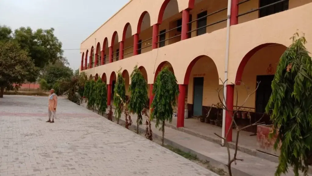 S.R Degree College Ukkhrra campus