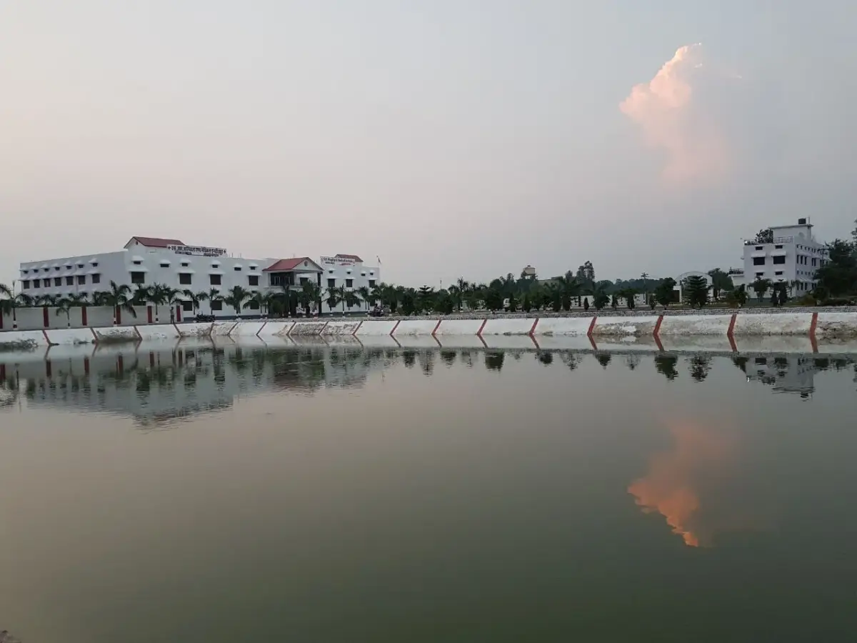 S R Hospital and Medical Institute: campus photo 4