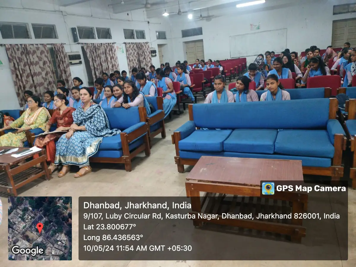S.S.L.N.T Mahila College: campus photo 5