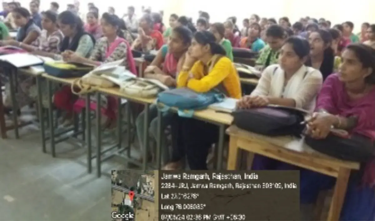 S S S College: campus photo 3
