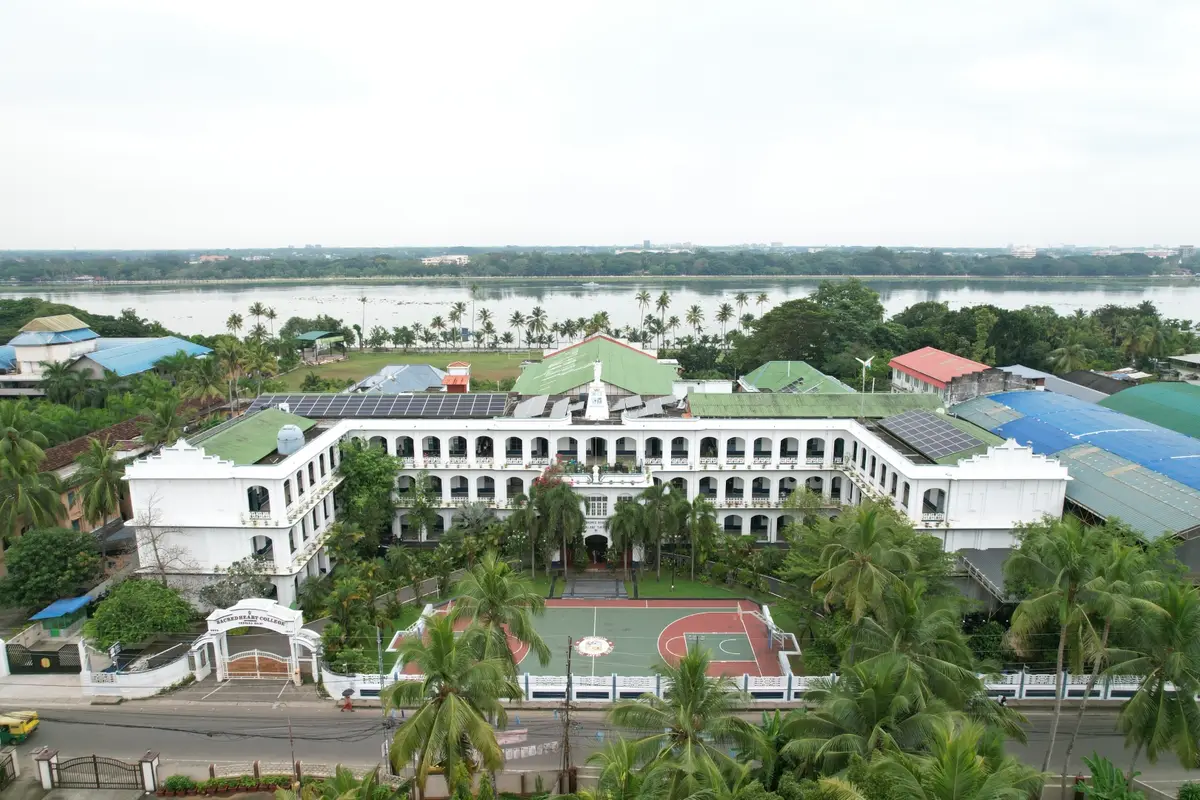 SHCS campus photo 1