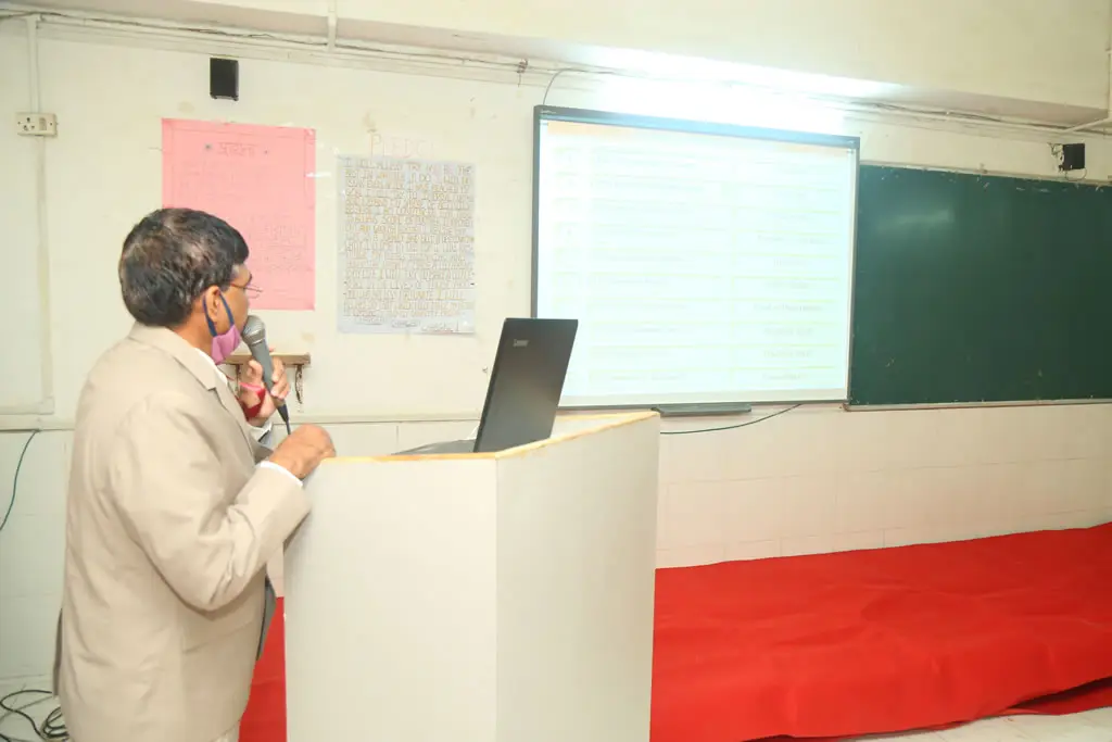 Sadhubella Education Societys J Watumull Sadhubella Girls College Ulhasnagar: campus photo 2