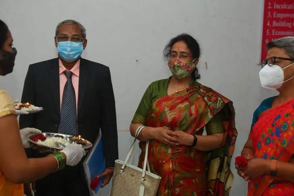 Sadhubella Education Societys J Watumull Sadhubella Girls College Ulhasnagar: campus photo 3