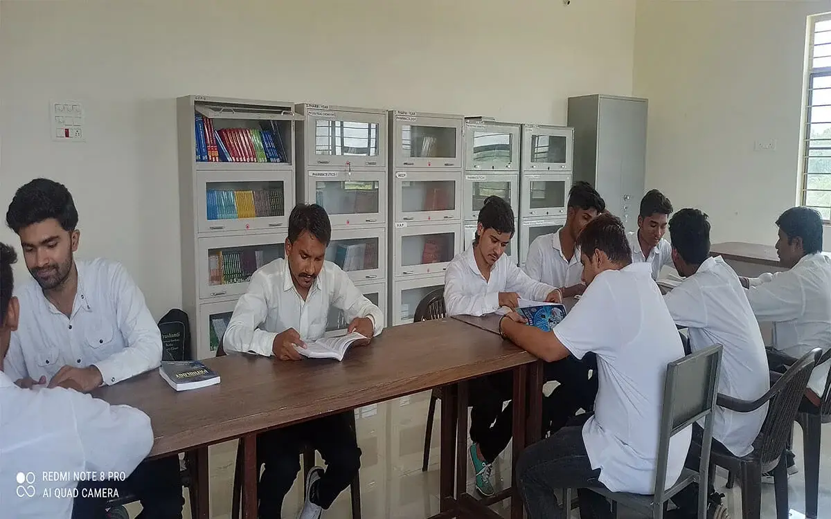 Sagar Pharmacy College: campus photo 3