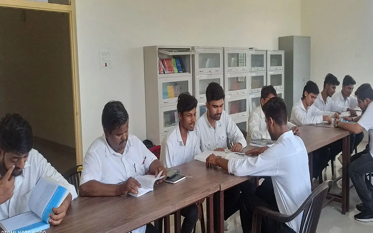 Sagar Pharmacy College: campus photo 4
