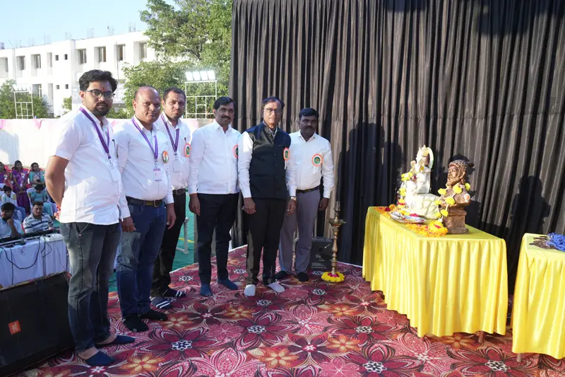 Sahyadri Valley College of Engineering and Technology: campus photo 1
