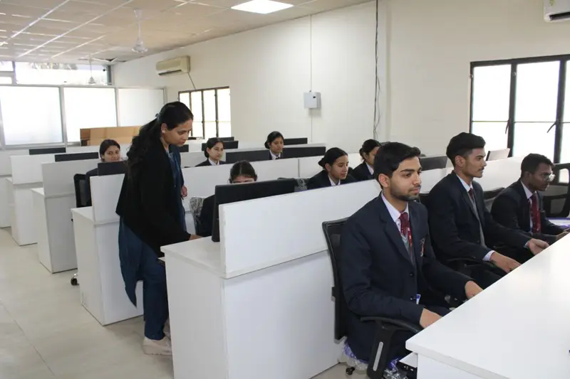 SGOI campus photo 3
