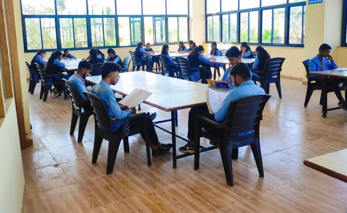 Sakeshwar Gramin Vikas Seva Sanstha Sau.Sundarbai Manik Adsul Polytechnic Chas Ahmedngar: campus photo 3