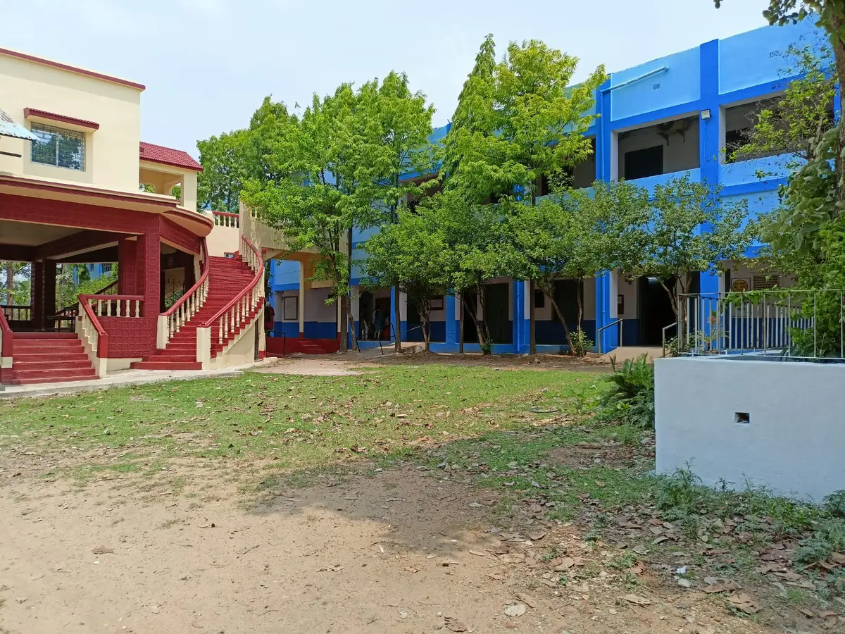 Saltora Netaji Centenary College: campus photo 4