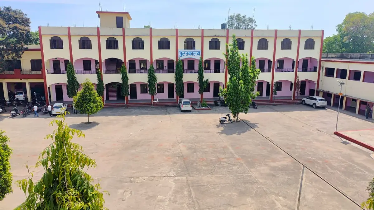 Samrat Prithviraj Chauhan Degree College, Rohalaki Kishanpur: campus photo 2