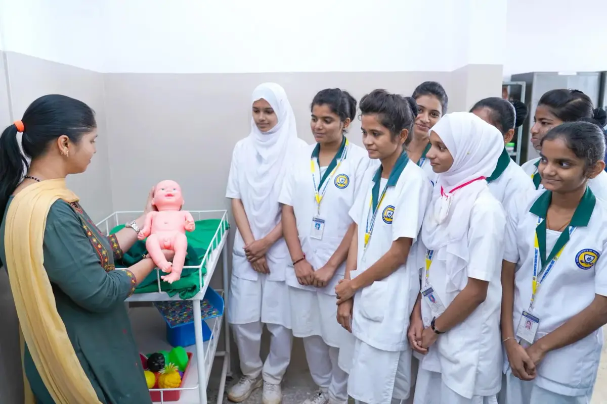 Sana School of Nursing Dharward: campus photo 8