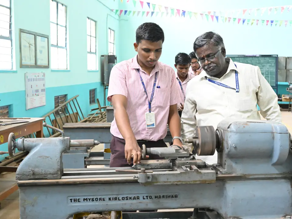 Sankar Polytechnic College Sankarnagar: campus photo 5