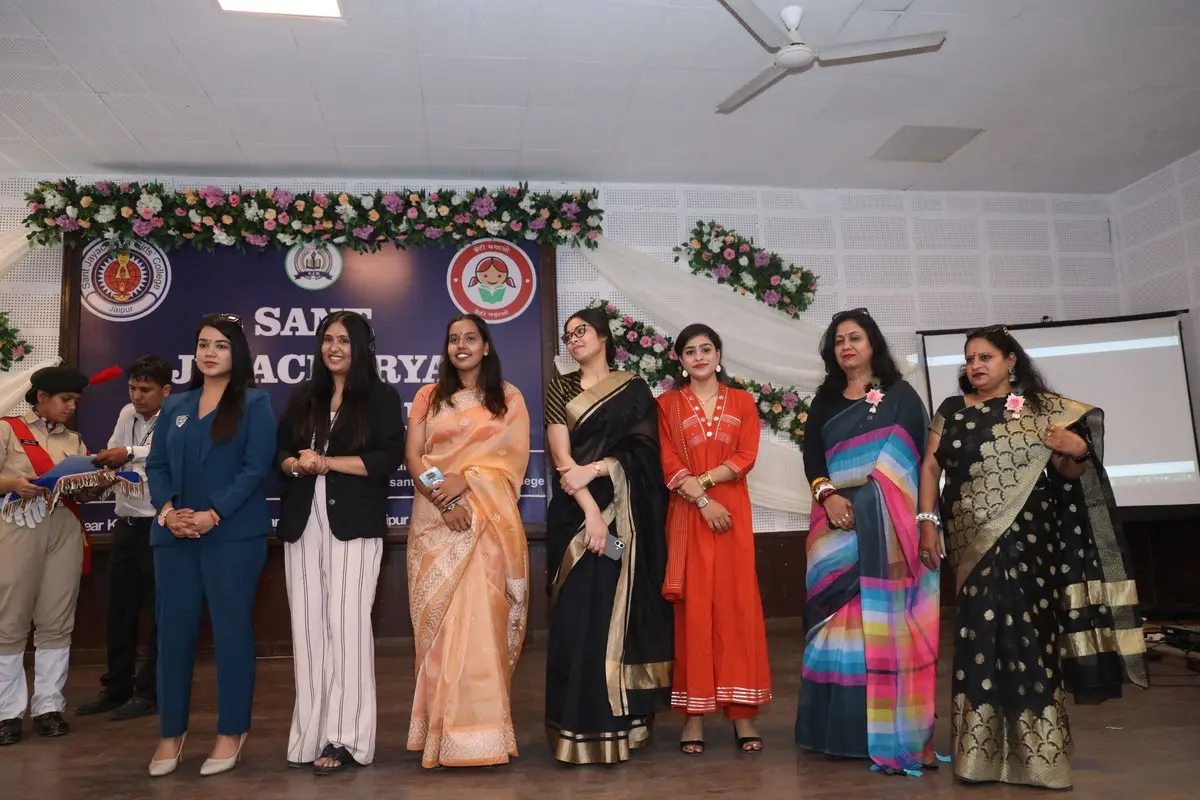 Sant Jayacharya Mahila College campus photo 4