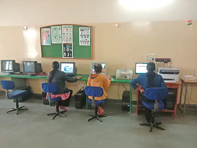 Sant Kabir Acharya Amrit Das Mahavidyalaya, Magahar: campus photo 4