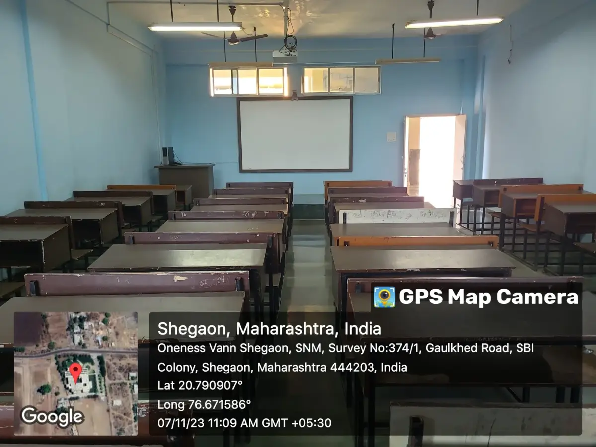 Saraswati College, Gaulkhed Road, Shegaon.: campus photo 5