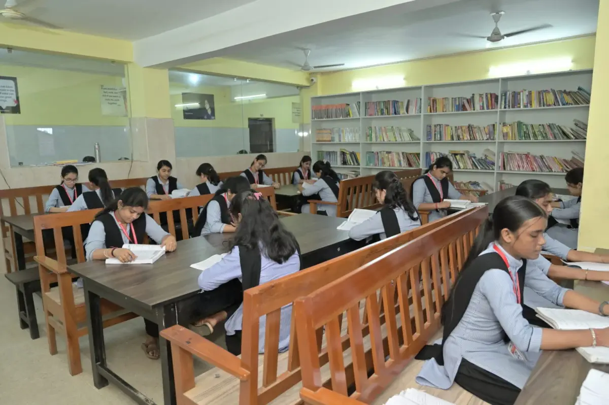 Saraswati Degree Science College: campus photo 5