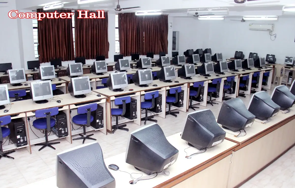 Sardar Patel Kelvani Mandal Mahila B.Ed.College Jetpur: campus photo 3