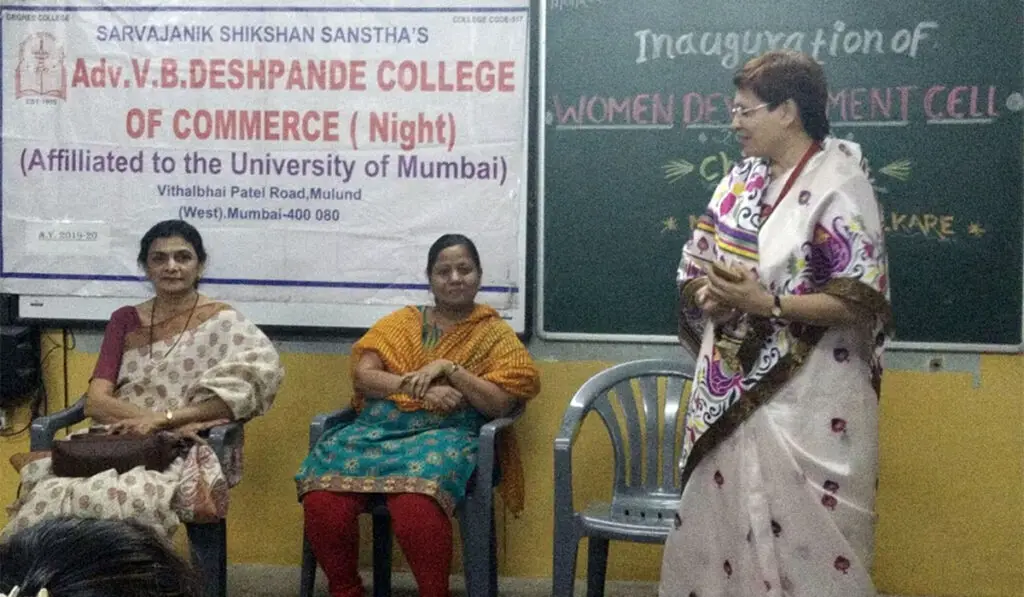 Sarvajanik Shikshan Sansthas Adv. V. B. Deshpande College of Commerce (Night), Smt. N. G. Purandare High School Building, V. P. Road: campus photo 4