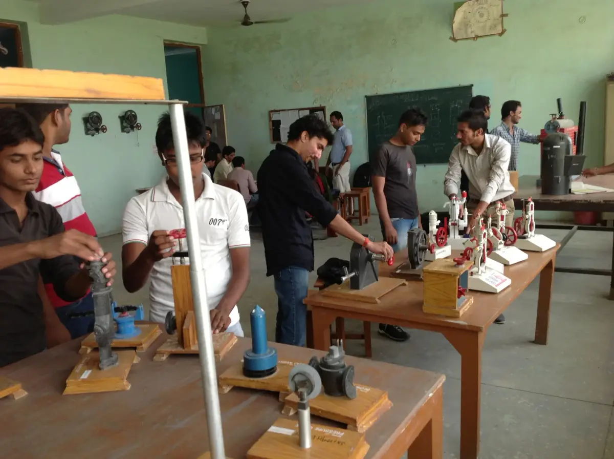 Sat kabir Institute of Technology campus photo 5