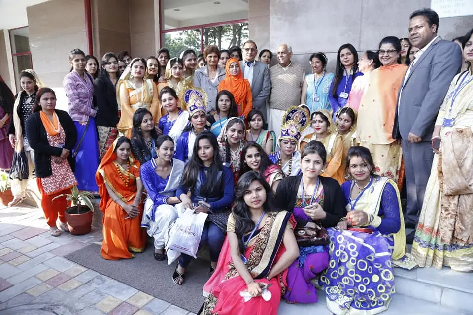 Satyug Darshan Institute of Education and Research for Girls: campus photo 3