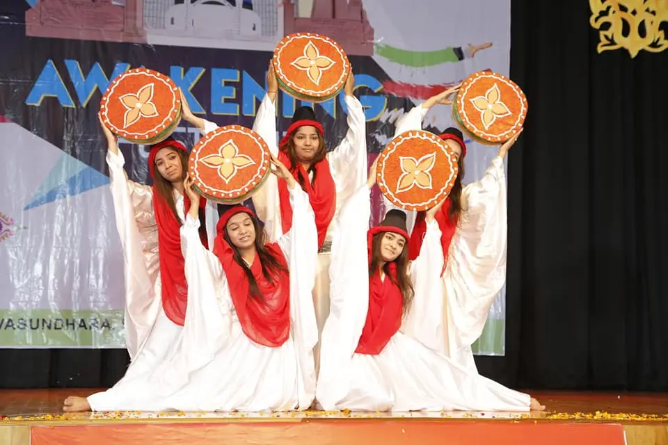 Satyug Darshan Institute of Education and Research for Girls: campus photo 6