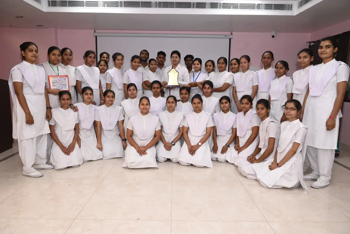 Savitri Hospital & Paramedical Institute Gorakhpur: campus photo 3