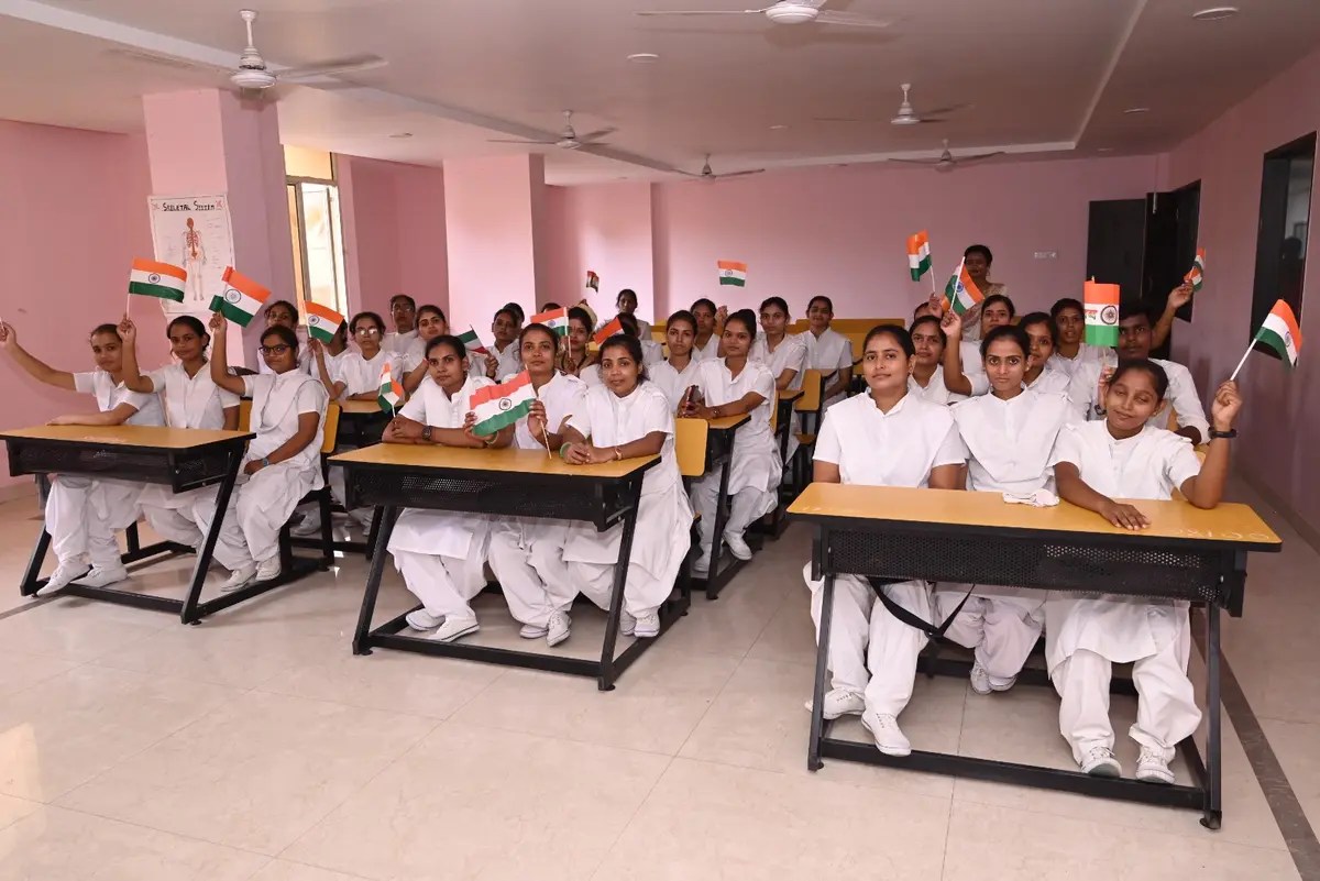Savitri Hospital & Paramedical Institute Gorakhpur: campus photo 8