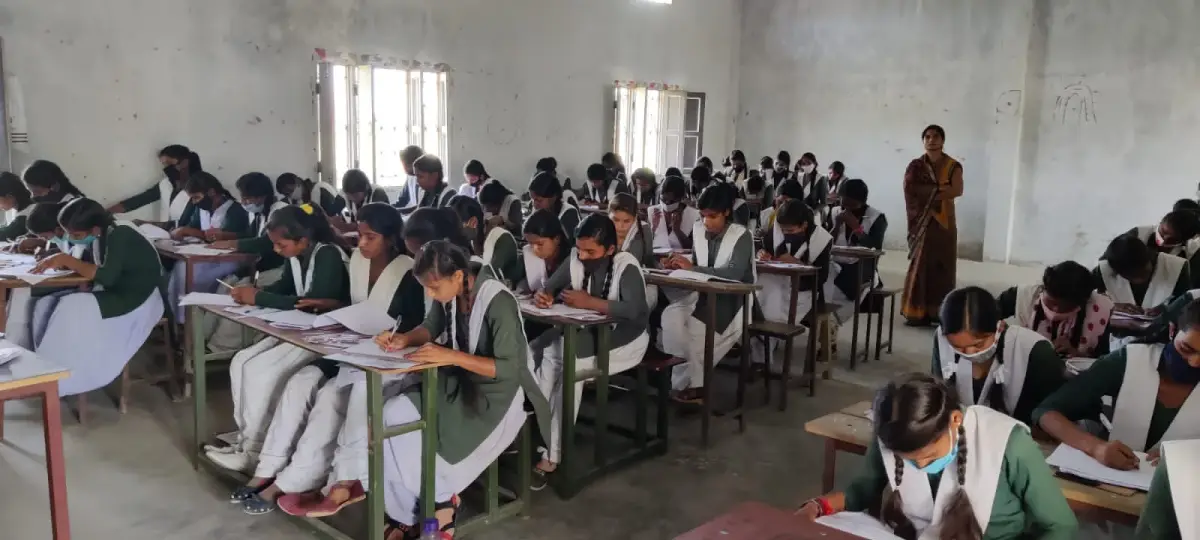 Savitri Mahila Mahavidyalay: campus photo 3