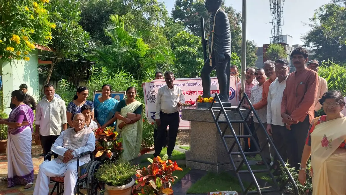 Savitribai Phule Women College, Washim.: campus photo 5
