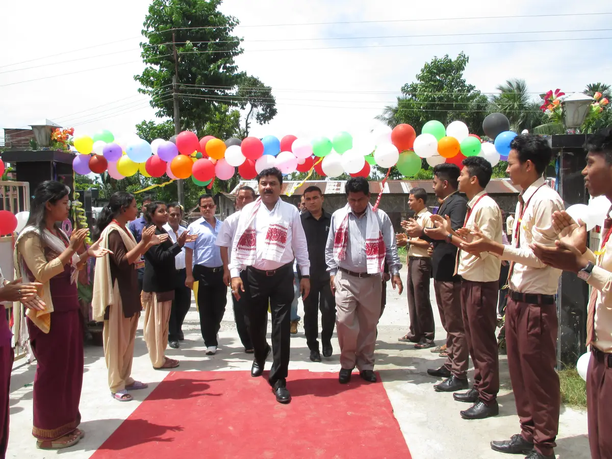 Science College: campus photo 5