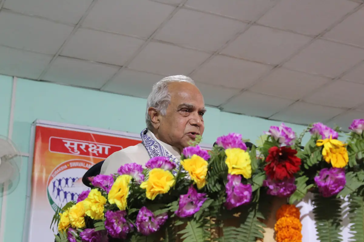 Science College: campus photo 3