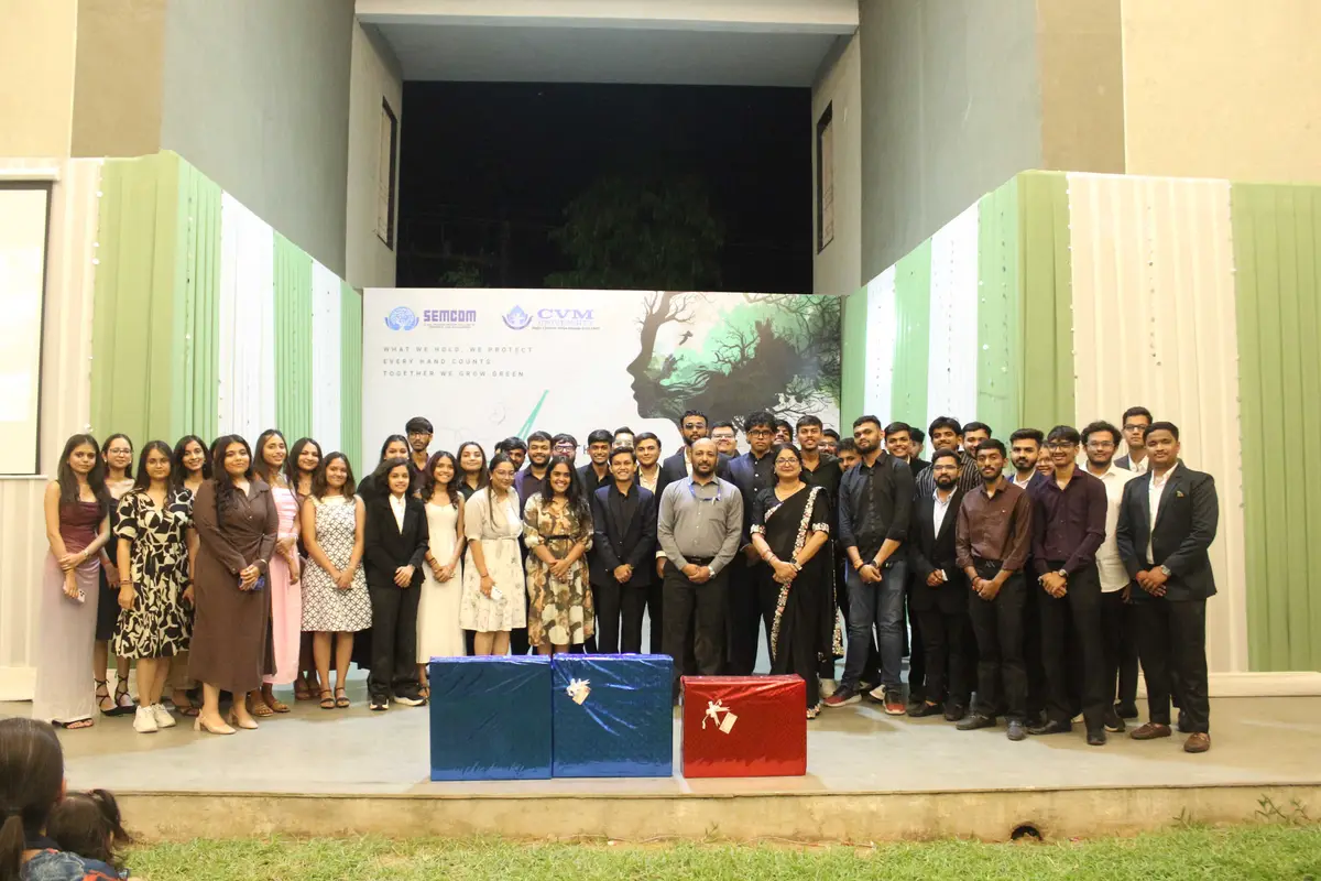 SEMCOM campus photo 6