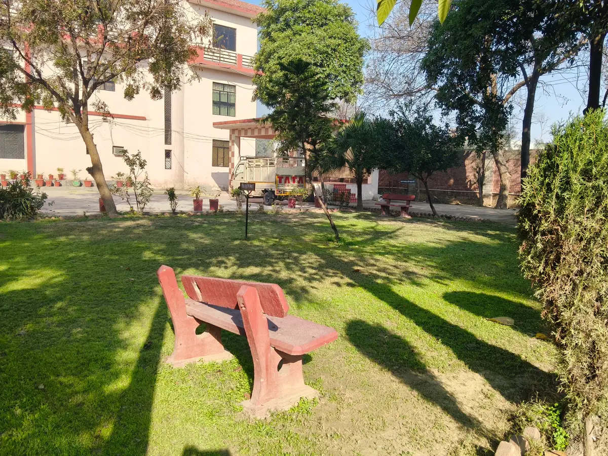 Seva Devi College of Education, Tarntaran .: campus photo 1