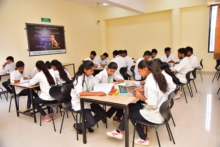 Shahajirao Patil Vikas Pratishthans S B Patil College of Pharmacy Indapur Village Vangali: campus photo 8