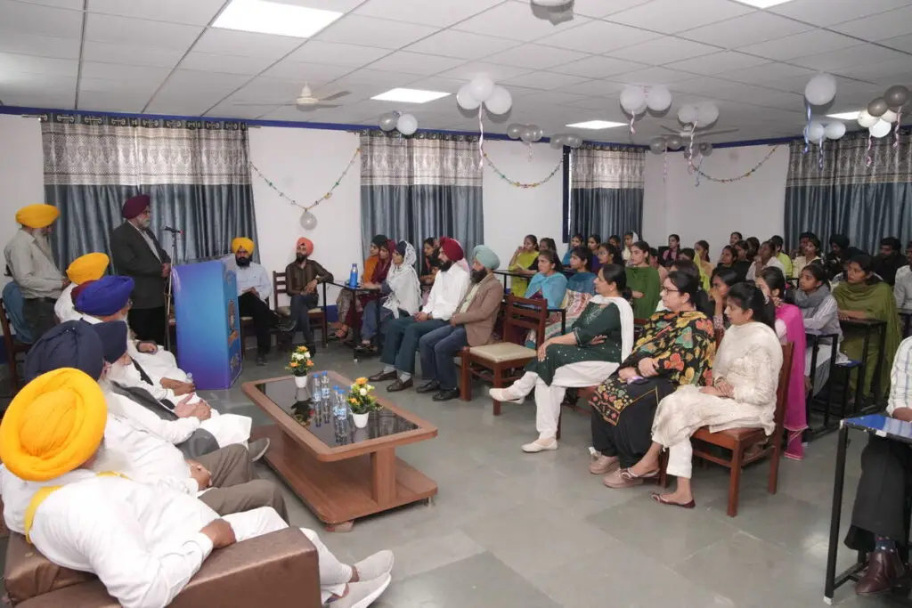 Shaheed Baba Jiwan Singh Khalsa College: campus photo 1