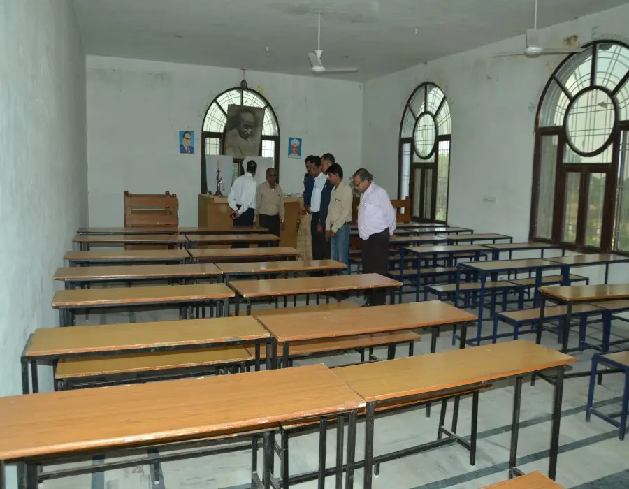 Shaheed Bhagat Singh Law College: campus photo 4