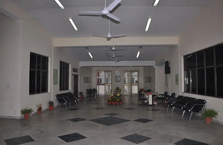 SRCOAS campus photo 2