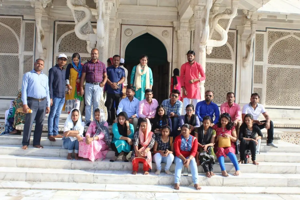 Shakuntala Memorial Educational Institute Unnaisa Bahraich: campus photo 5