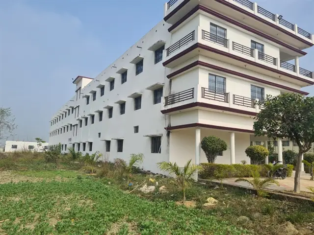 Sharda Shanti Mahavidyalaya, Bankata Basgit Azamgarh: campus photo 5