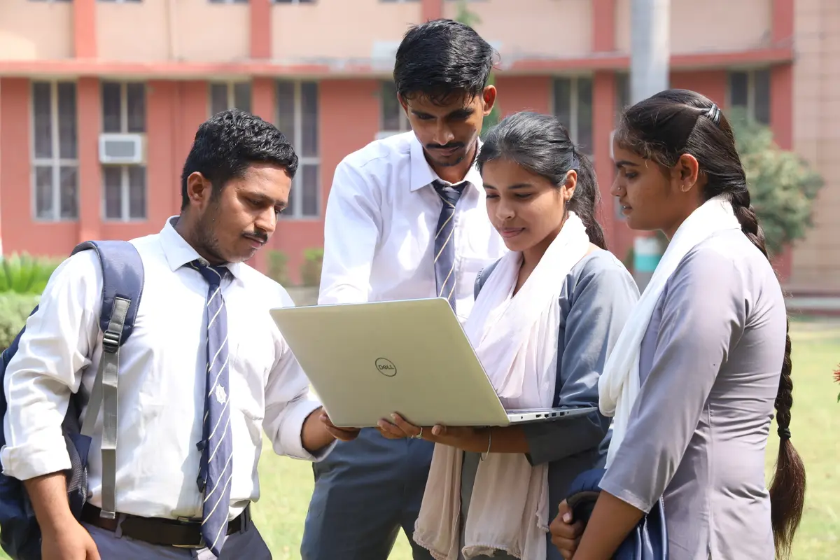 Shobhit University: campus photo 2