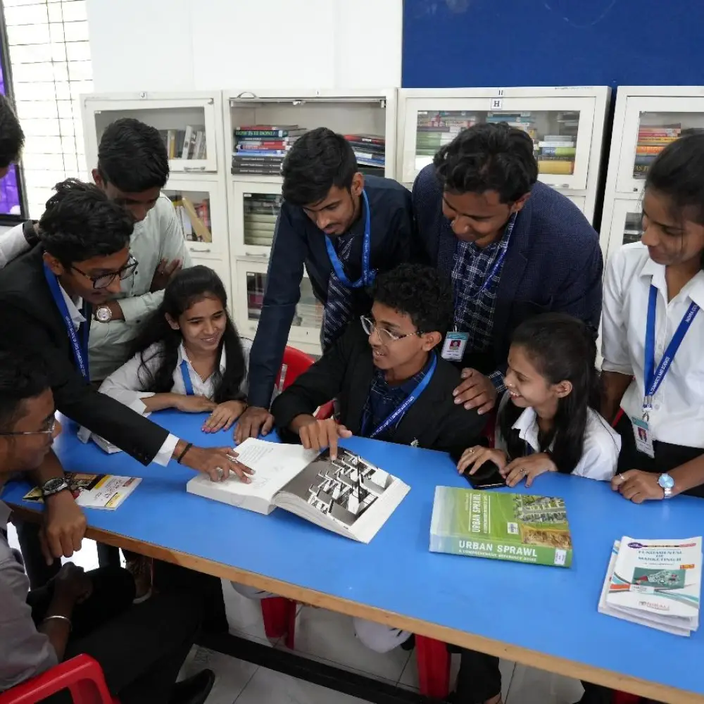 Shree Chanakya Education Societys Indira College of Arts, Commerce and Science Pimpri Chinchwad Corportaion Area Pune: campus photo 2