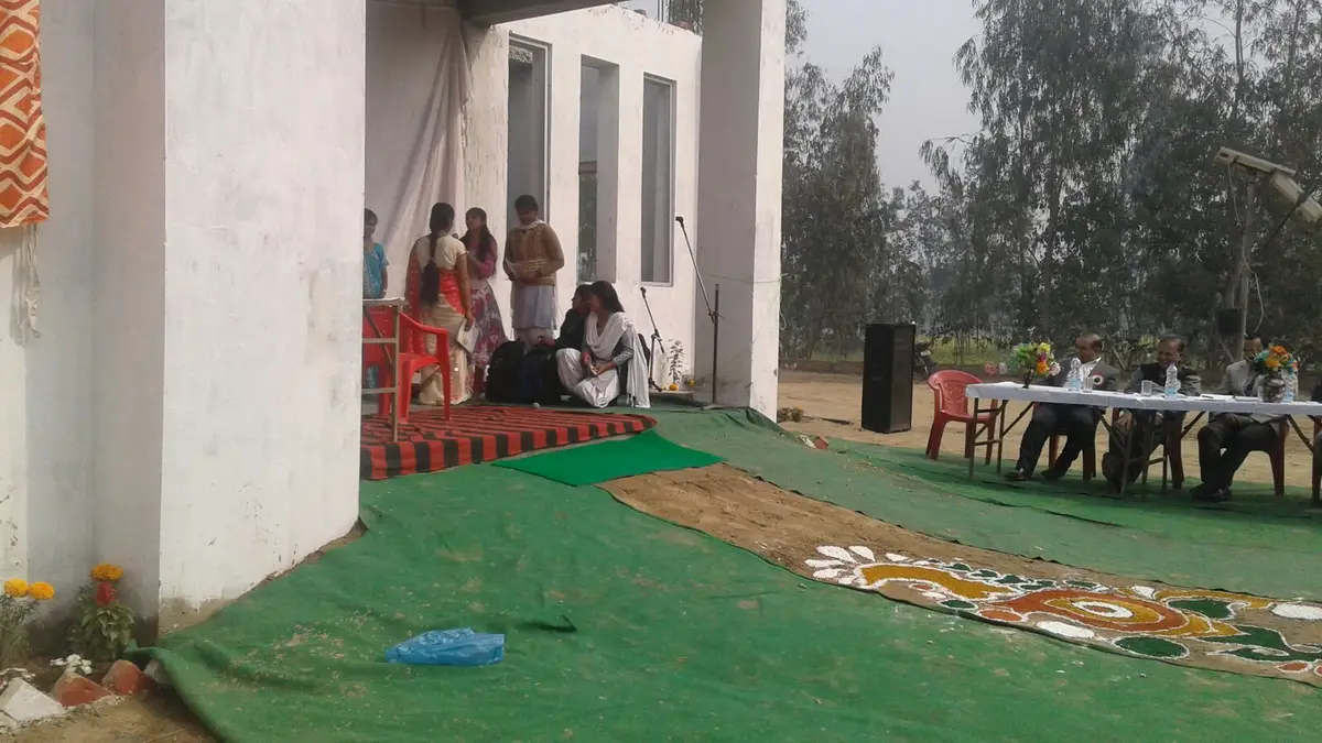 Shree Dev Vidyapeeth Mahila Mahavidayala: campus photo 3