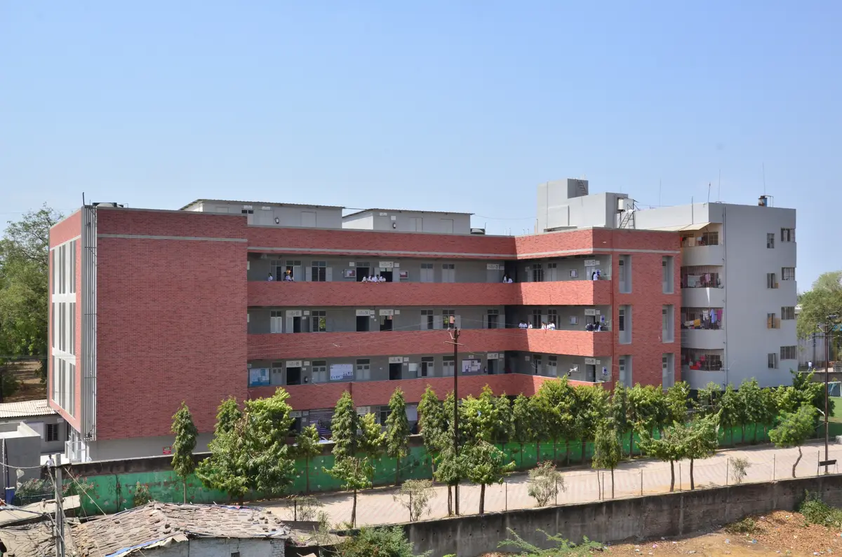 Shree Mahalaxmiji Mahila Homeopathic Medical College: campus photo 3