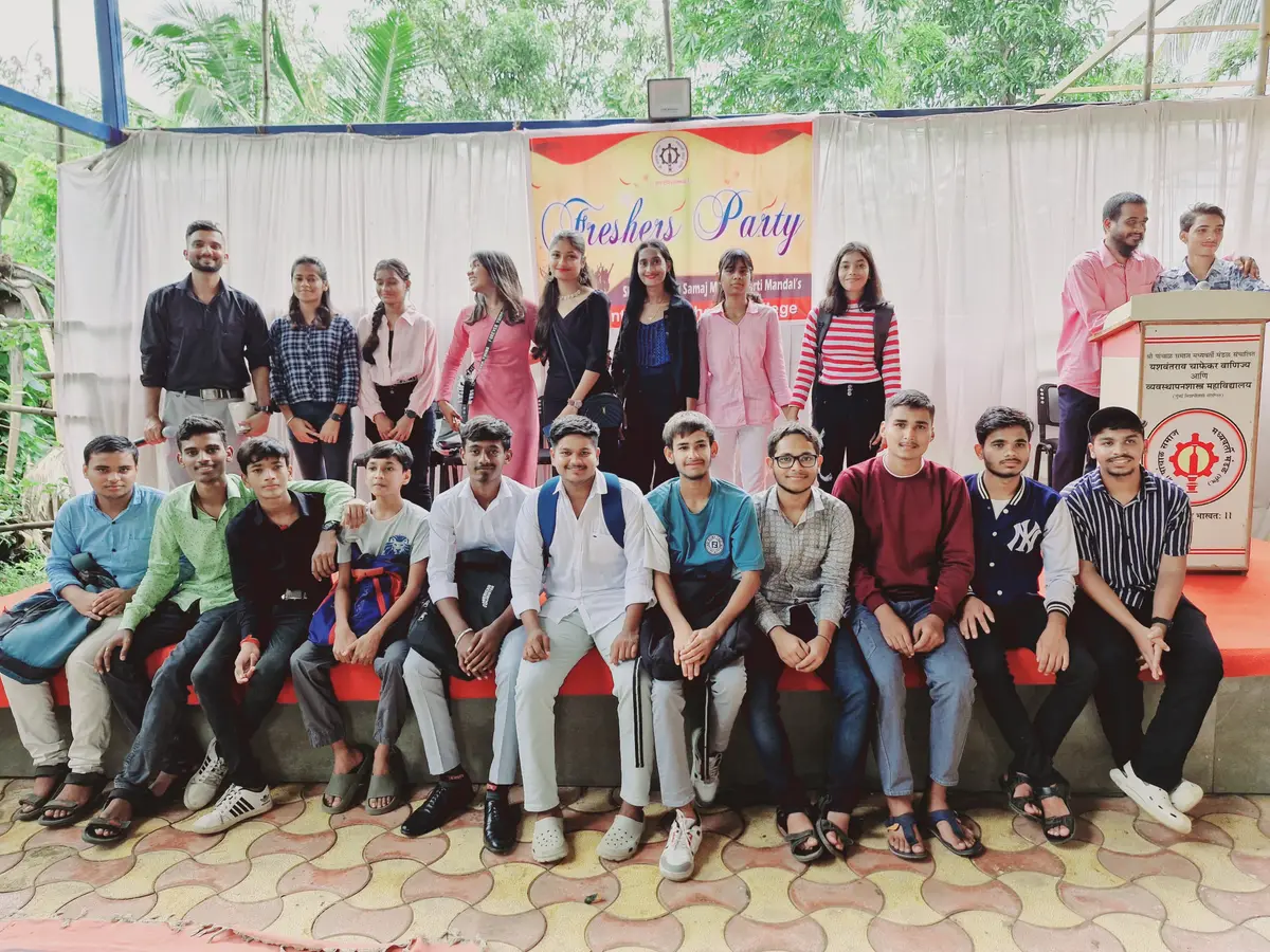 Shree Panchal Samaj Madhyavarti Mandal's Yeshwantrao Chaphekar College of Arts and Commerce (for women) campus photo 6