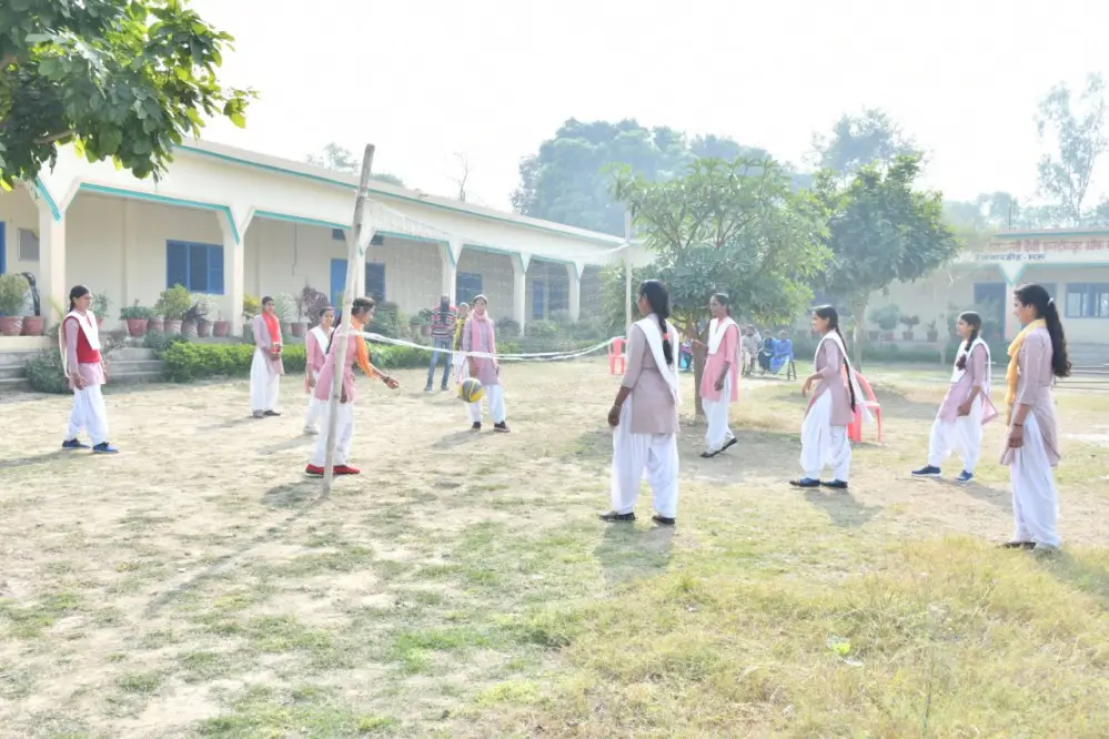 Shree Parashar Brahma Sudhakar Pandey Damyanti Devi Institute of Girls Education, Raikwardeeh: campus photo 6