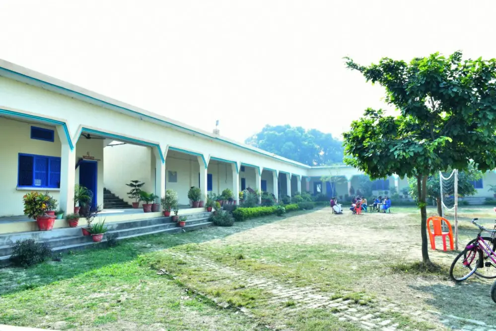 Shree Parashar Brahma Sudhakar Pandey Damyanti Devi Institute of Girls Education, Raikwardeeh: campus photo 4
