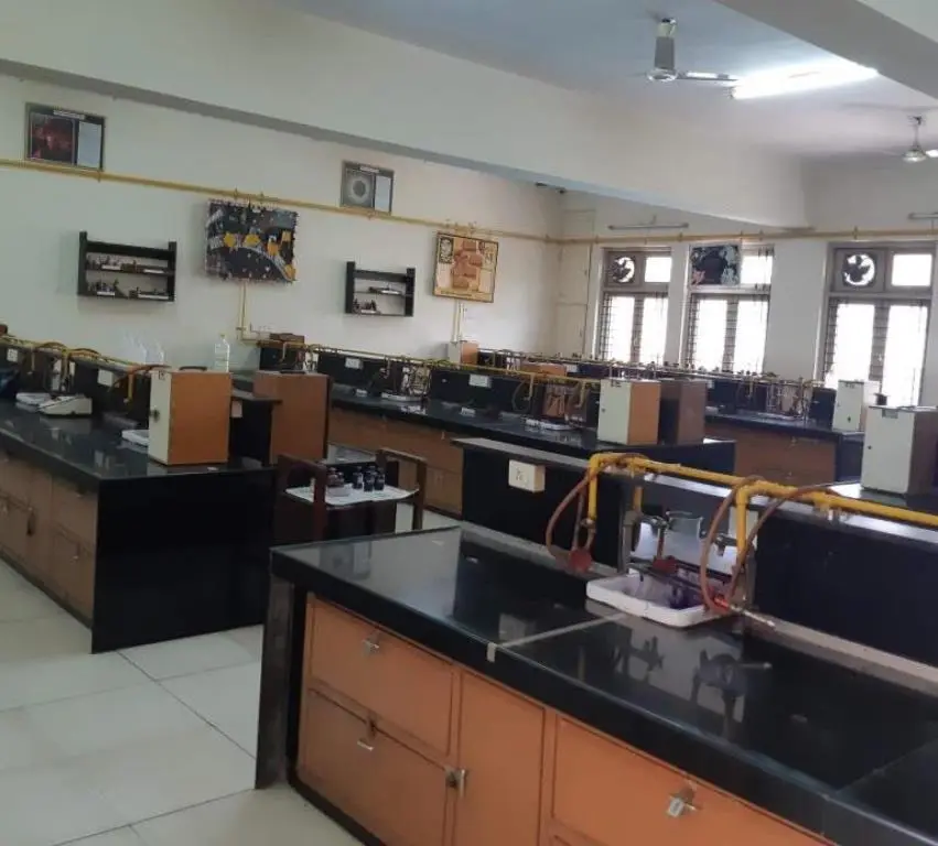 Shree Ramkrishna Institute of Computer Education & Applied Sciences: campus photo 8